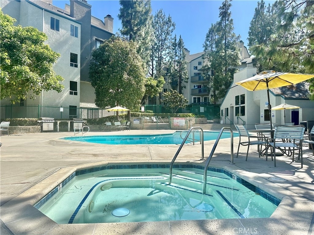 1441 Brett Place - Photo 1