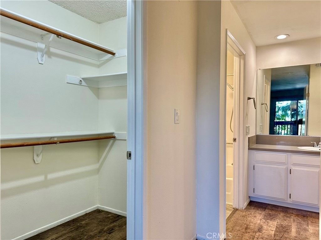 1441 Brett Place - Photo 23