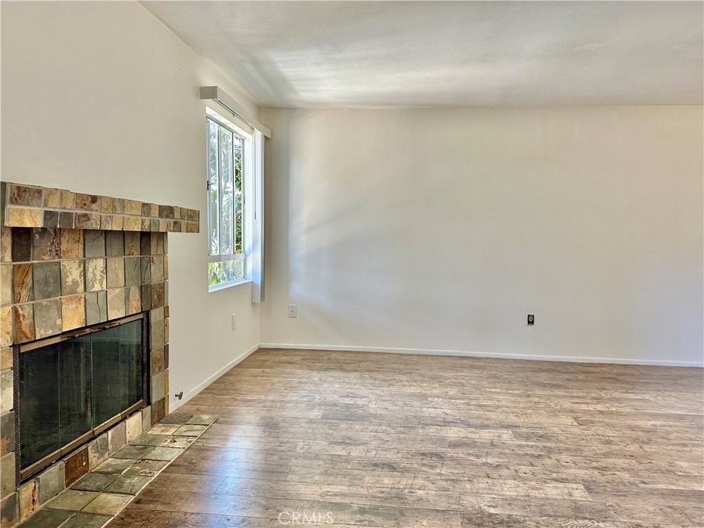 1441 Brett Place - Photo 5