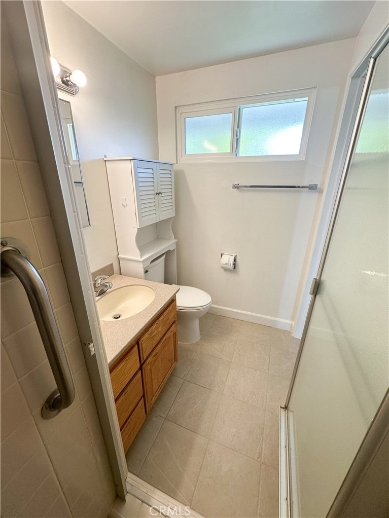 2314 W 165th St. - Photo 24