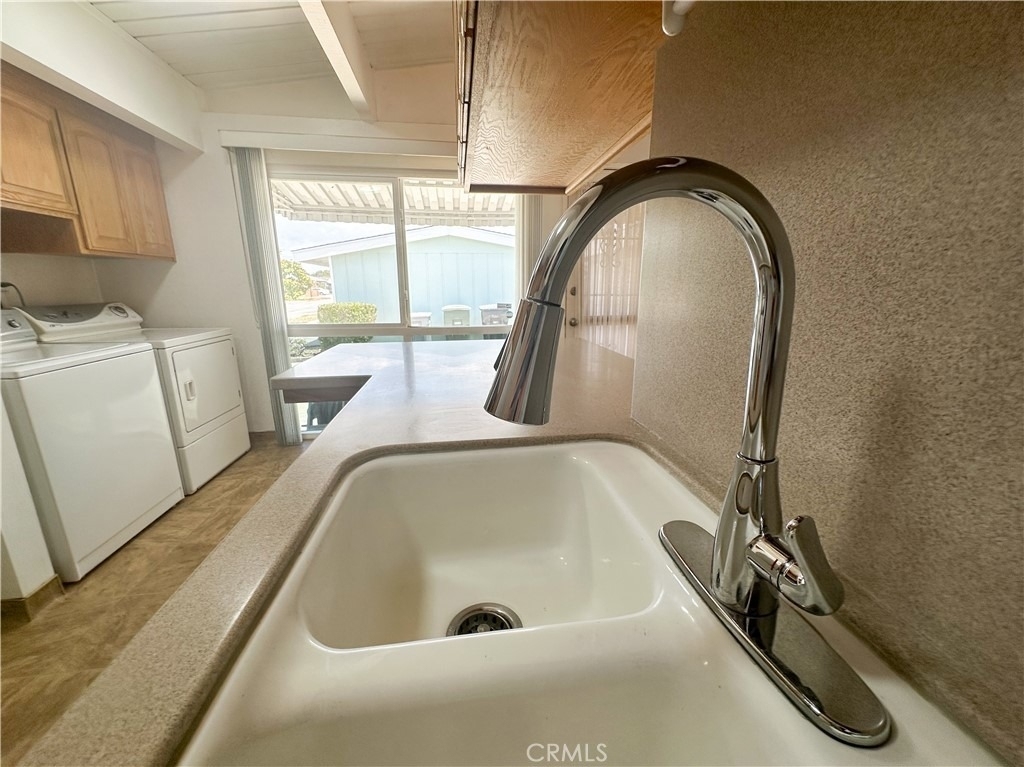 2314 W 165th St. - Photo 10