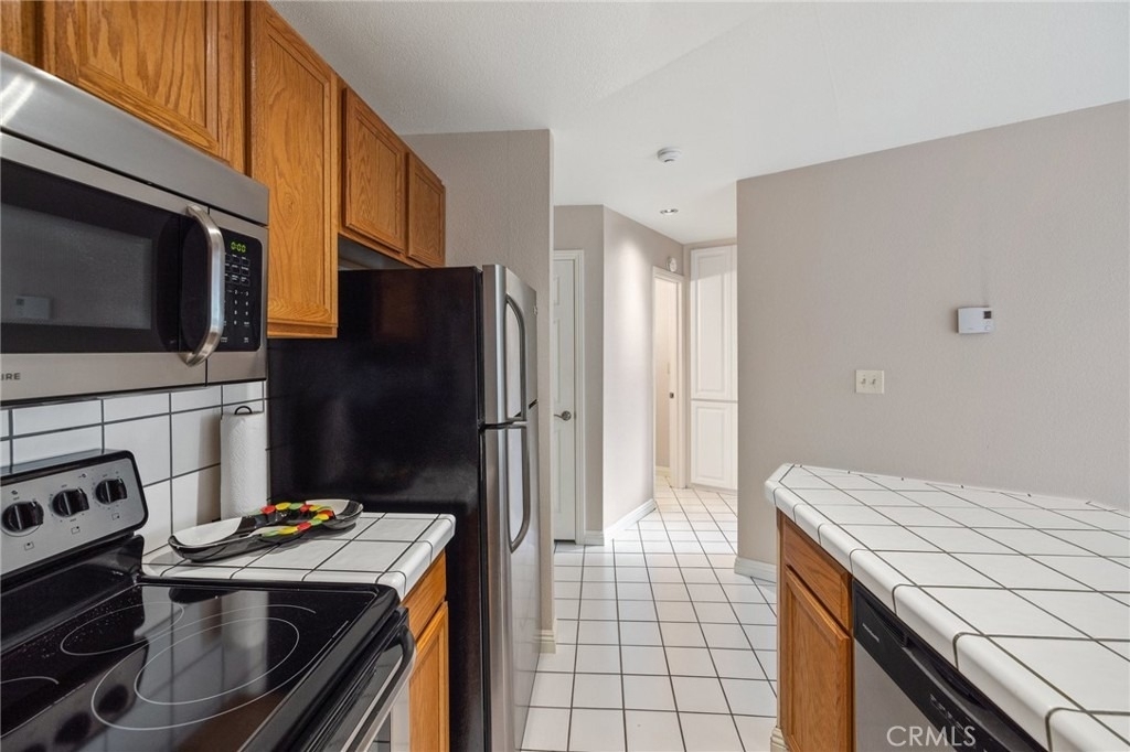 650 The Village - Photo 2