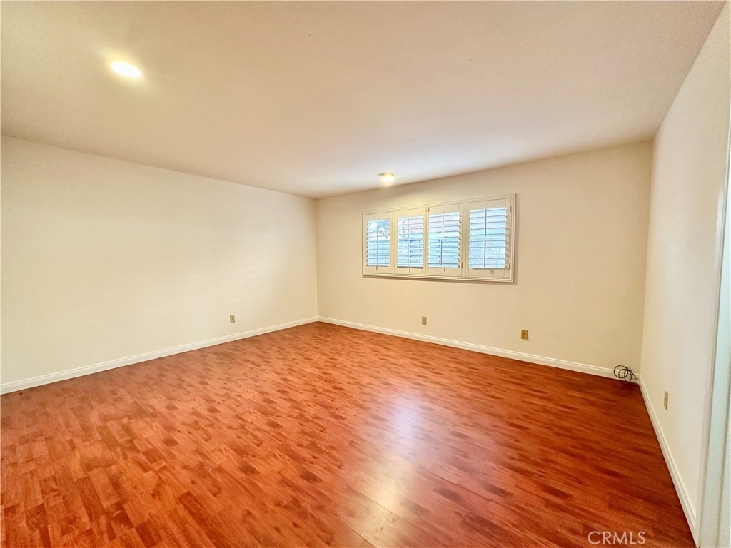 18113 Elaine Avenue - Photo 15