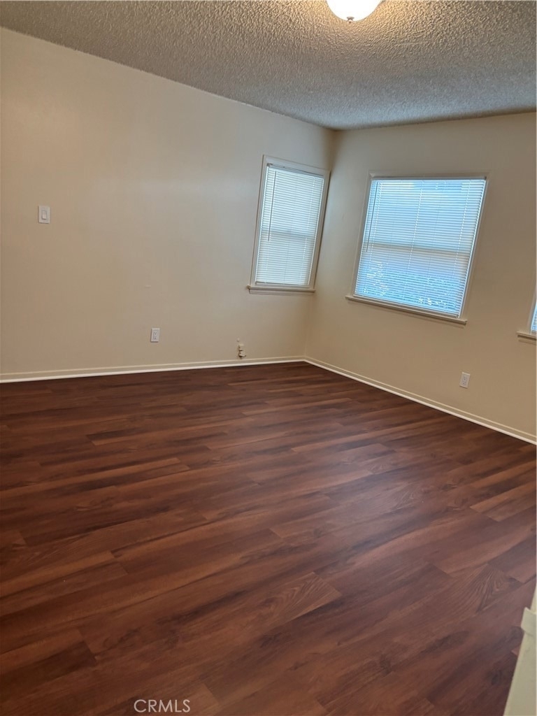 15559 Cornuta Avenue - Photo 3