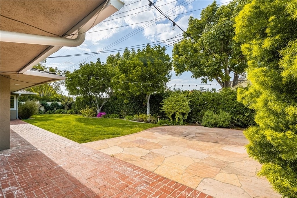 12791 Brittany Woods Drive - Photo 32