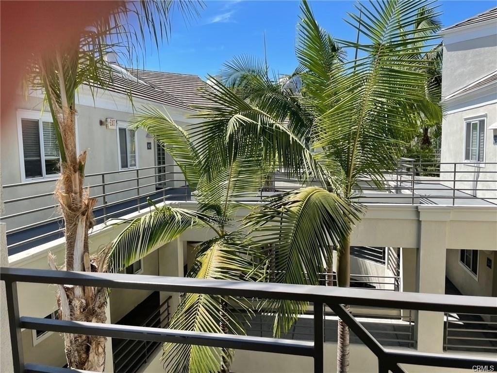 2233 Martin - Photo 7