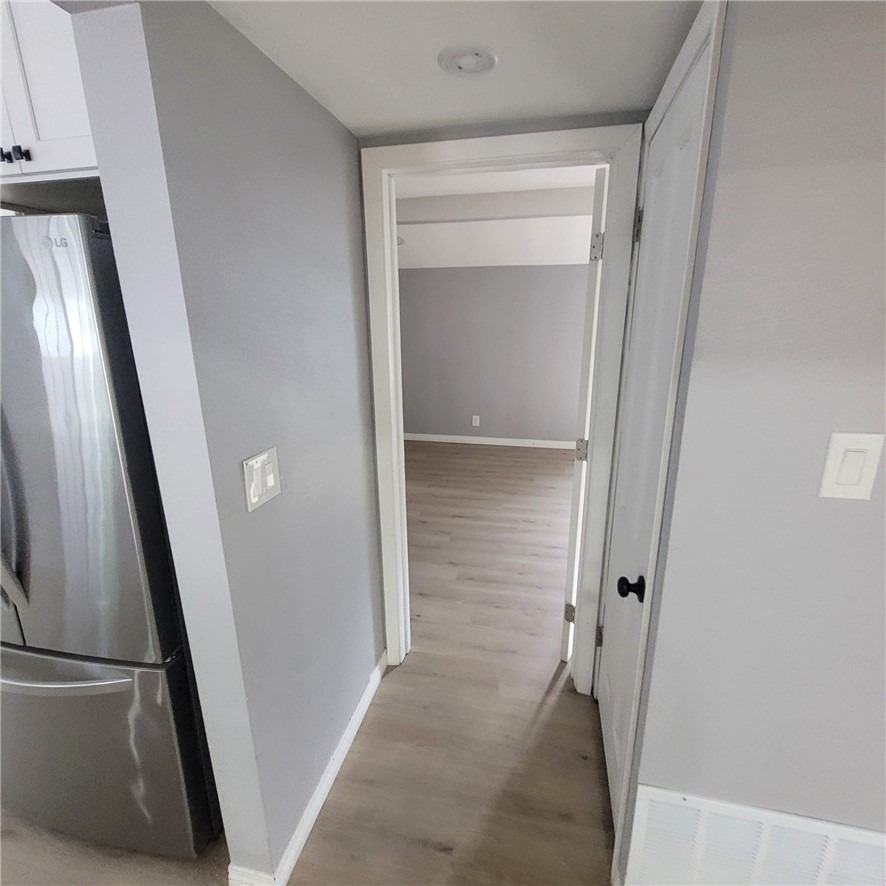 5651 Radford Avenue - Photo 25