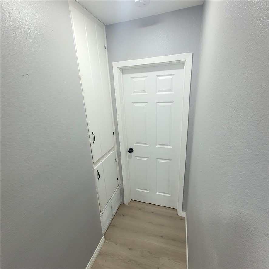 5651 Radford Avenue - Photo 22