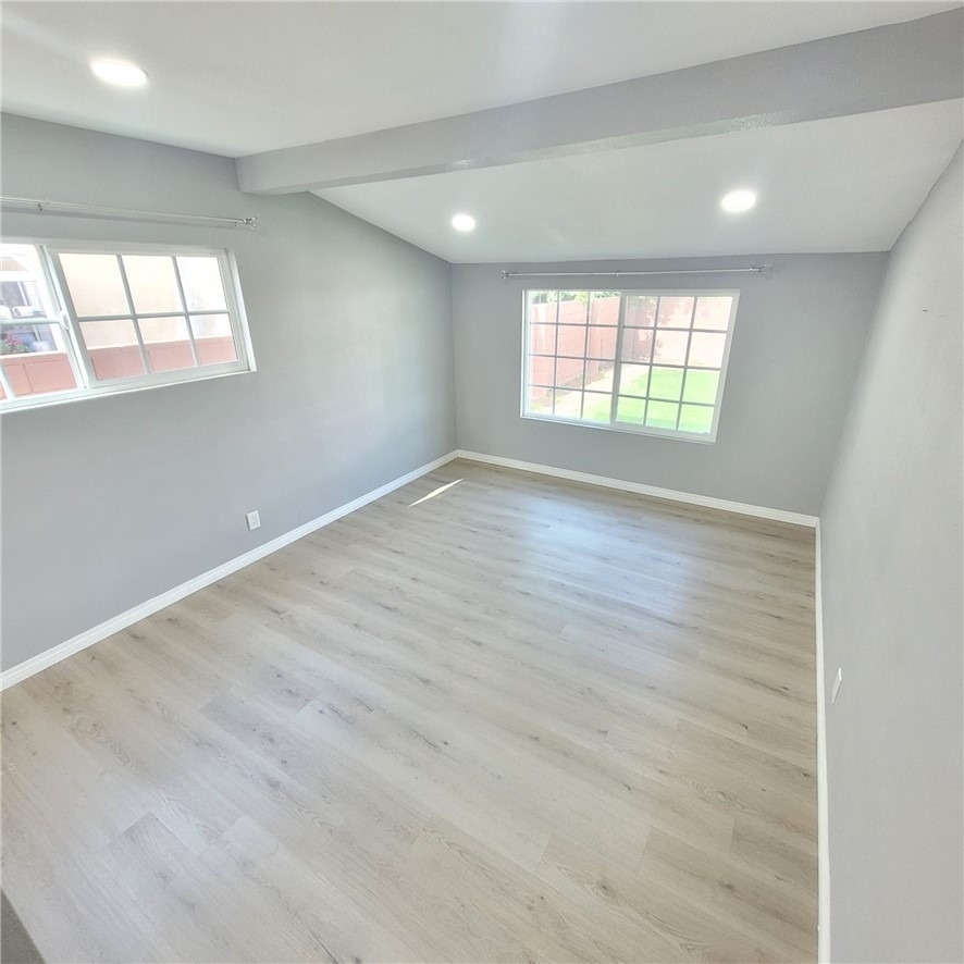5651 Radford Avenue - Photo 23