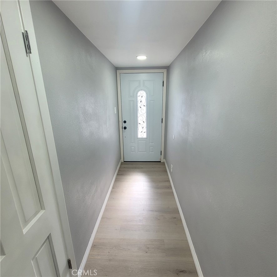 5651 Radford Avenue - Photo 10