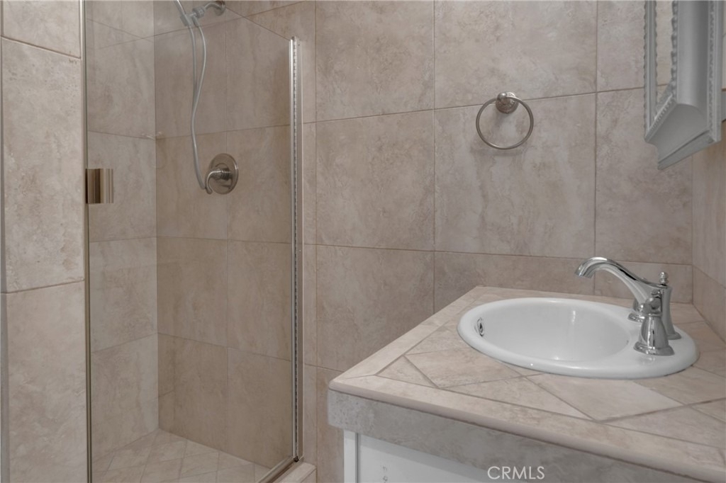 479 Calle Cadiz - Photo 18