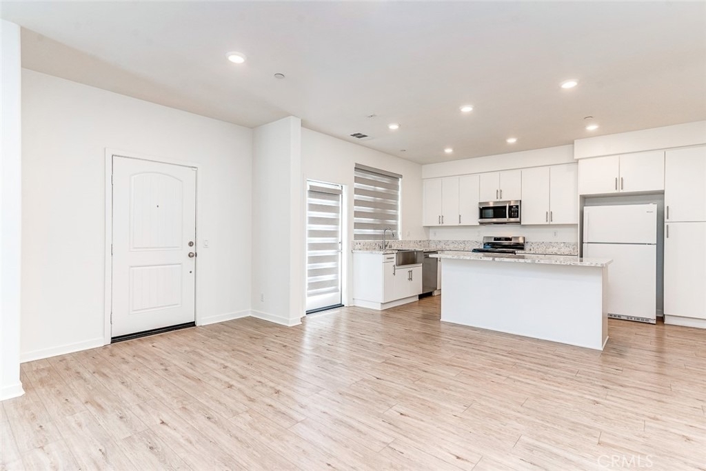 14022 Bay Street - Photo 13