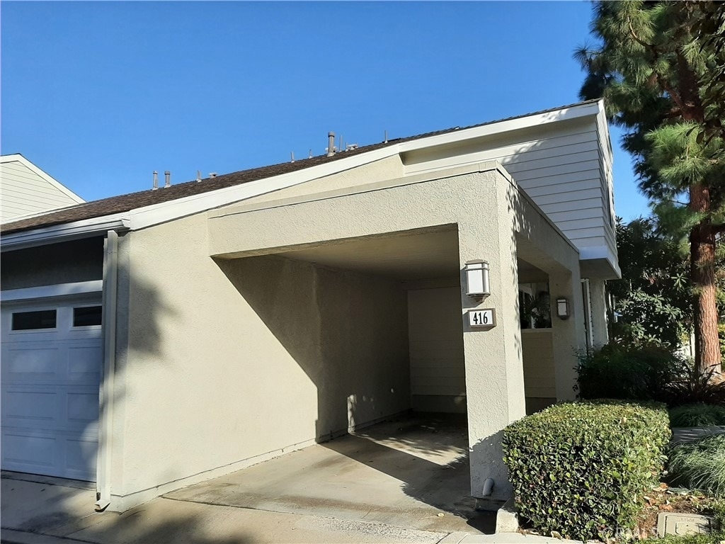 416 Deerfield - Photo 1