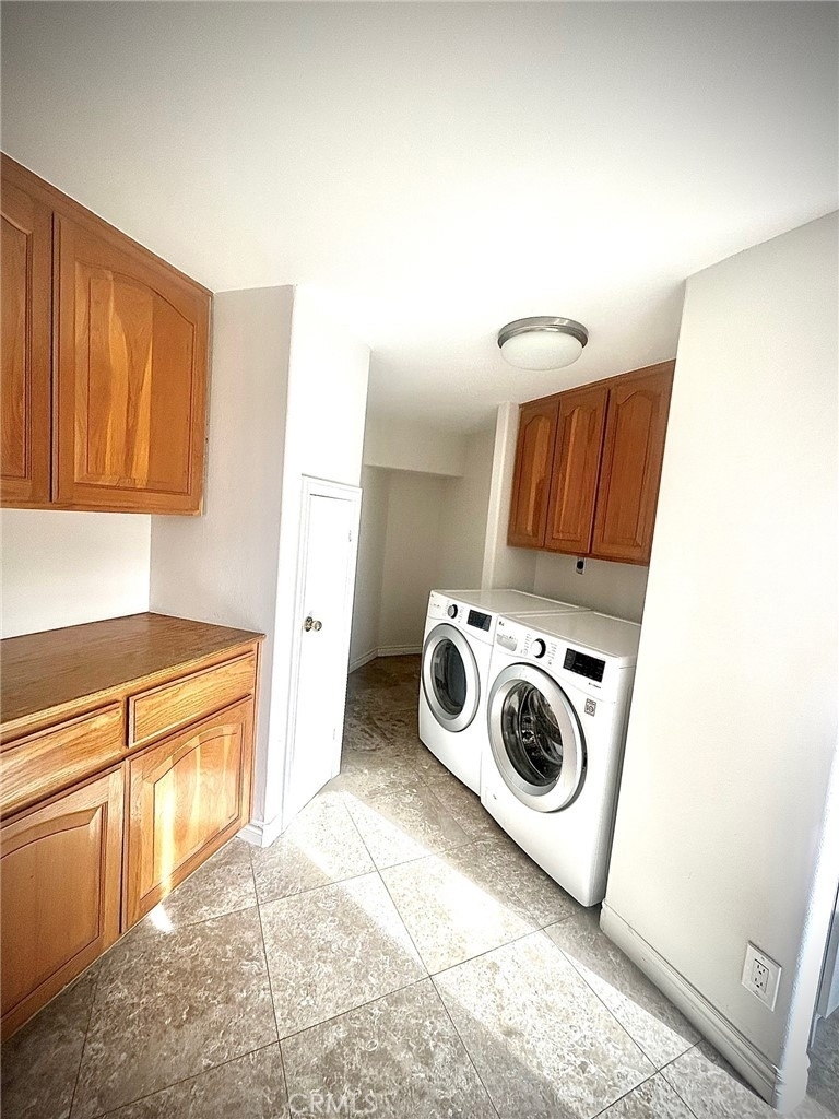 289 S Owens Drive - Photo 32