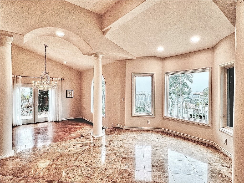 289 S Owens Drive - Photo 5