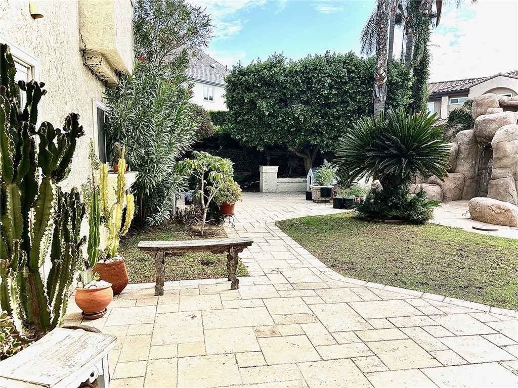 289 S Owens Drive - Photo 31