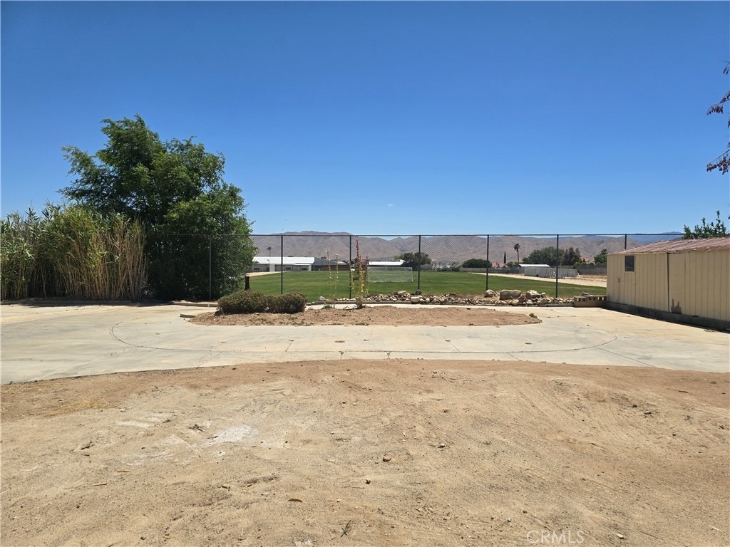 7215 Lyons - Photo 2
