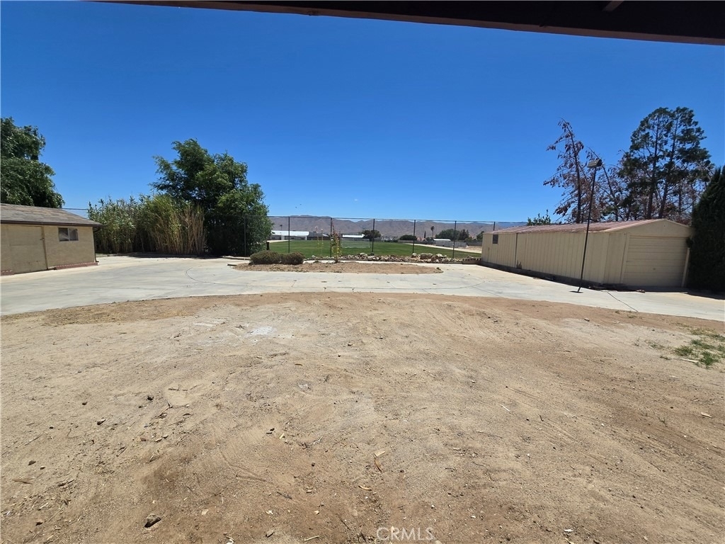 7215 Lyons - Photo 2
