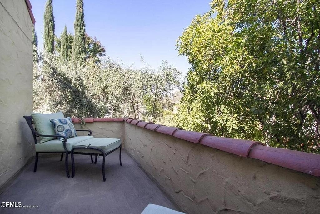 1064 Linda Vista Avenue - Photo 18