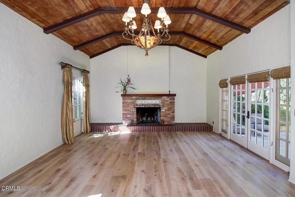 1064 Linda Vista Avenue - Photo 1
