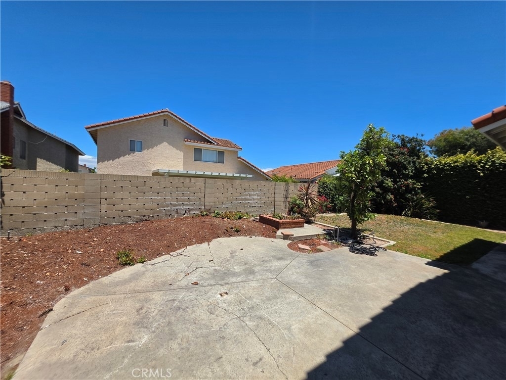 8831 Sailport Drive - Photo 41