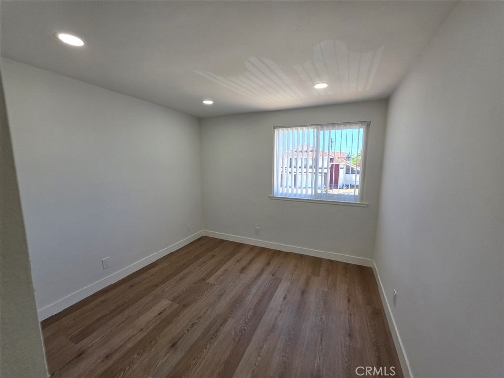 8831 Sailport Drive - Photo 23