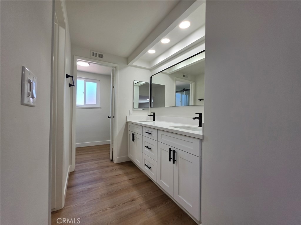 8831 Sailport Drive - Photo 36