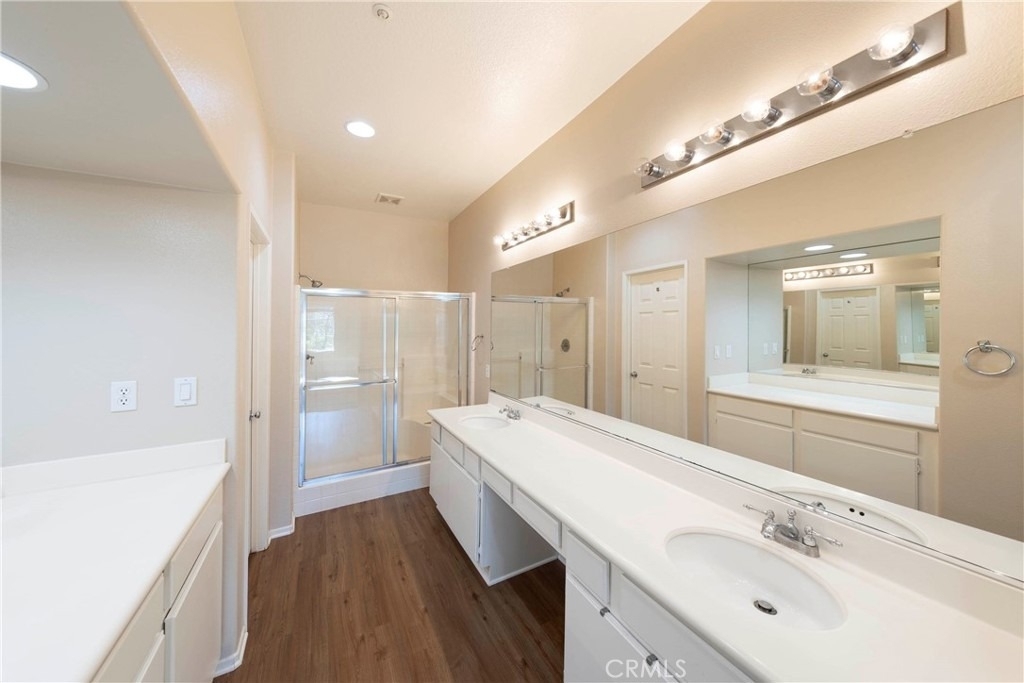 907 Somerville - Photo 13