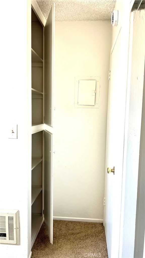 338 E Meats - Photo 20