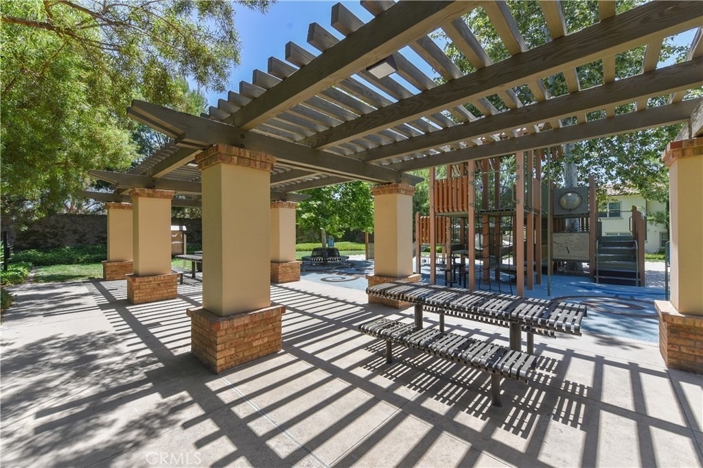166 Coralwood - Photo 25