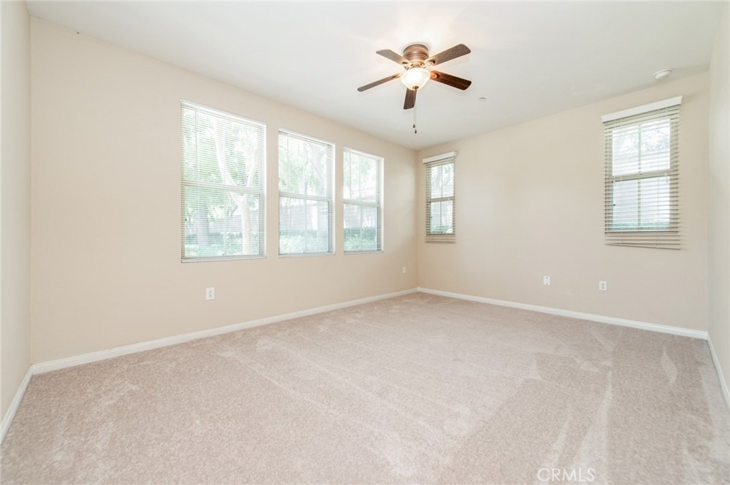 166 Coralwood - Photo 14