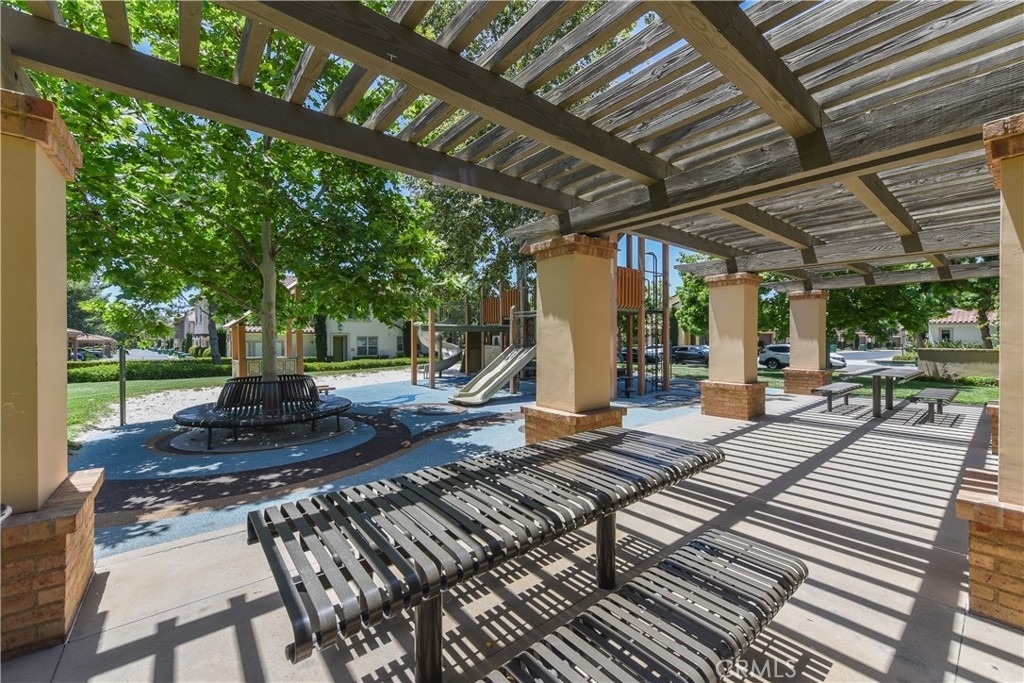166 Coralwood - Photo 27
