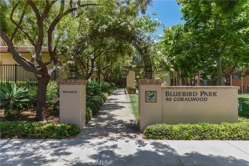 166 Coralwood - Photo 21