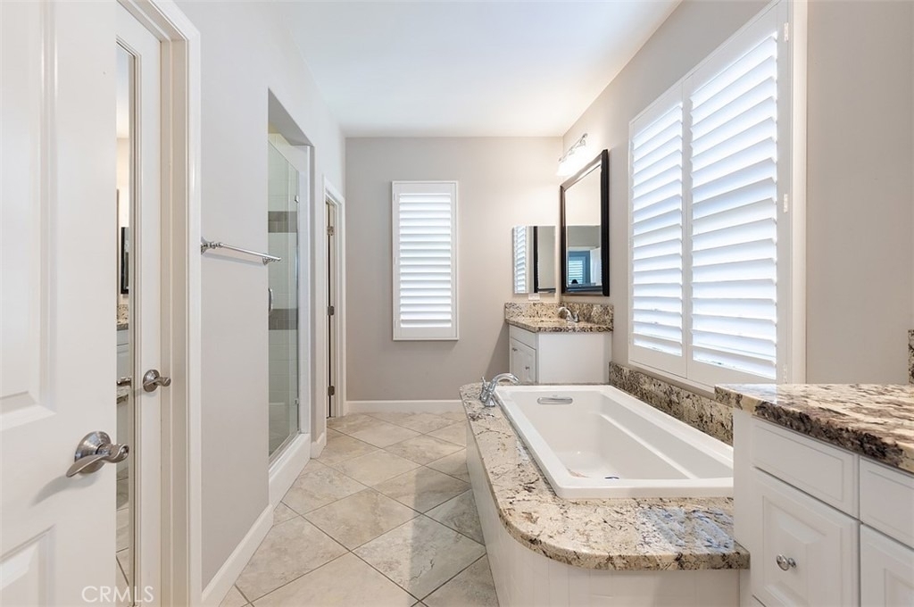 70 Somerton - Photo 13