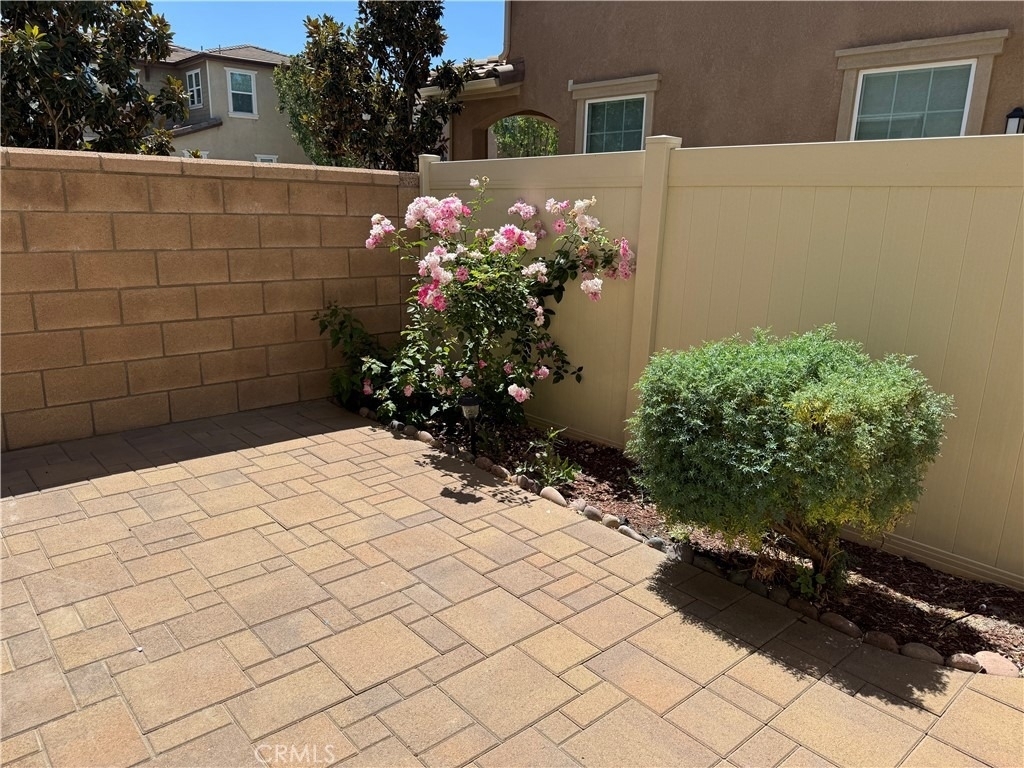 5945 Silveira Street - Photo 18