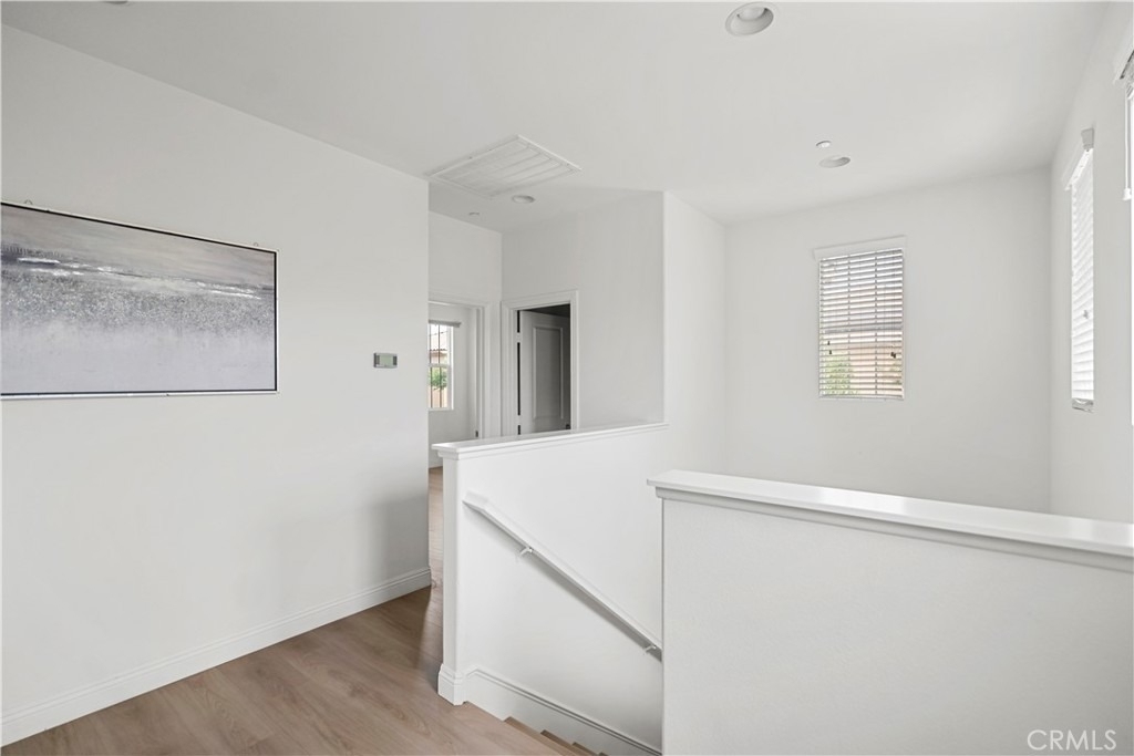 217 Wicker - Photo 29