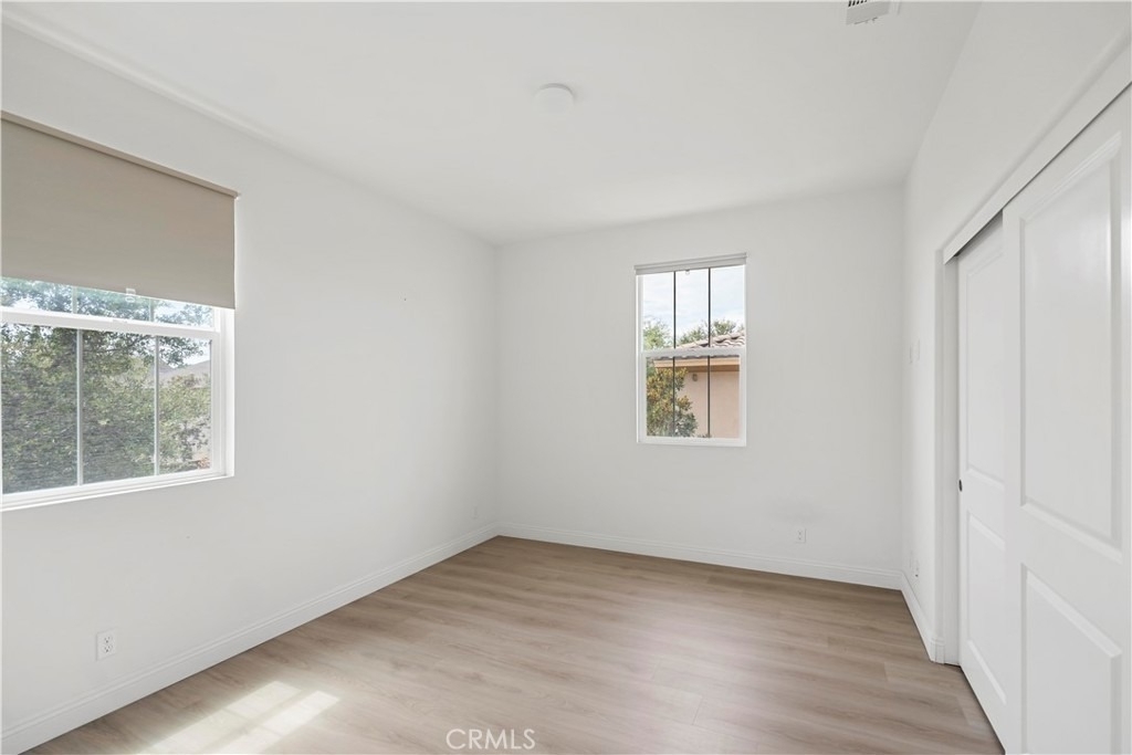 217 Wicker - Photo 32