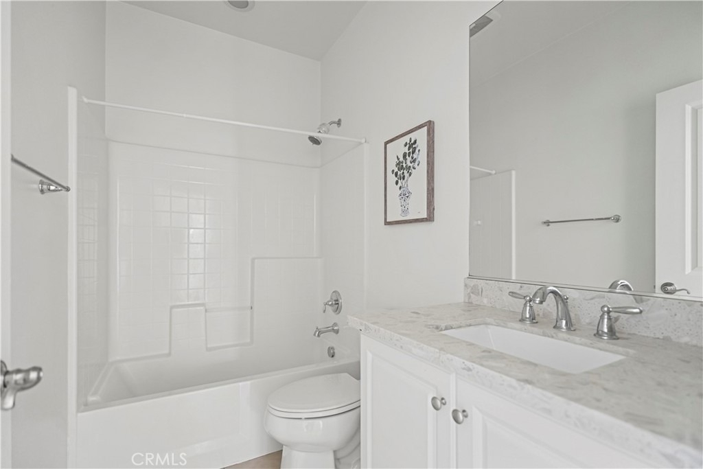 217 Wicker - Photo 39