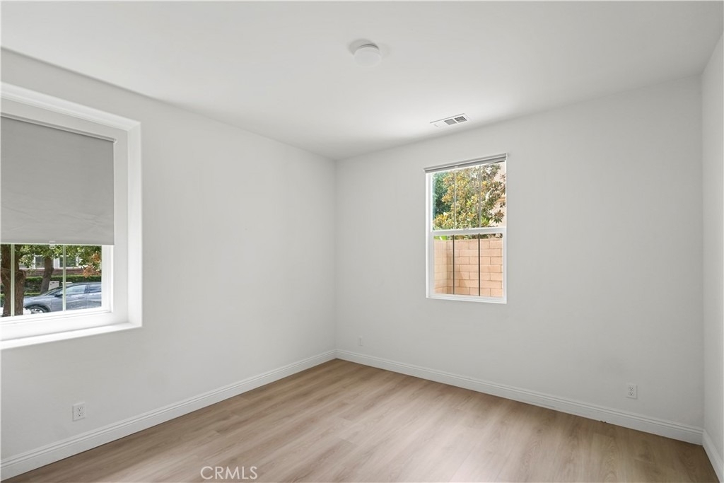 217 Wicker - Photo 9