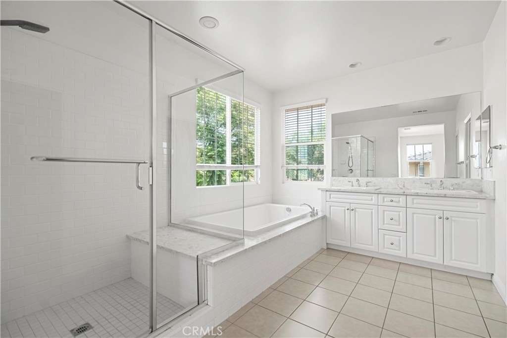 217 Wicker - Photo 4