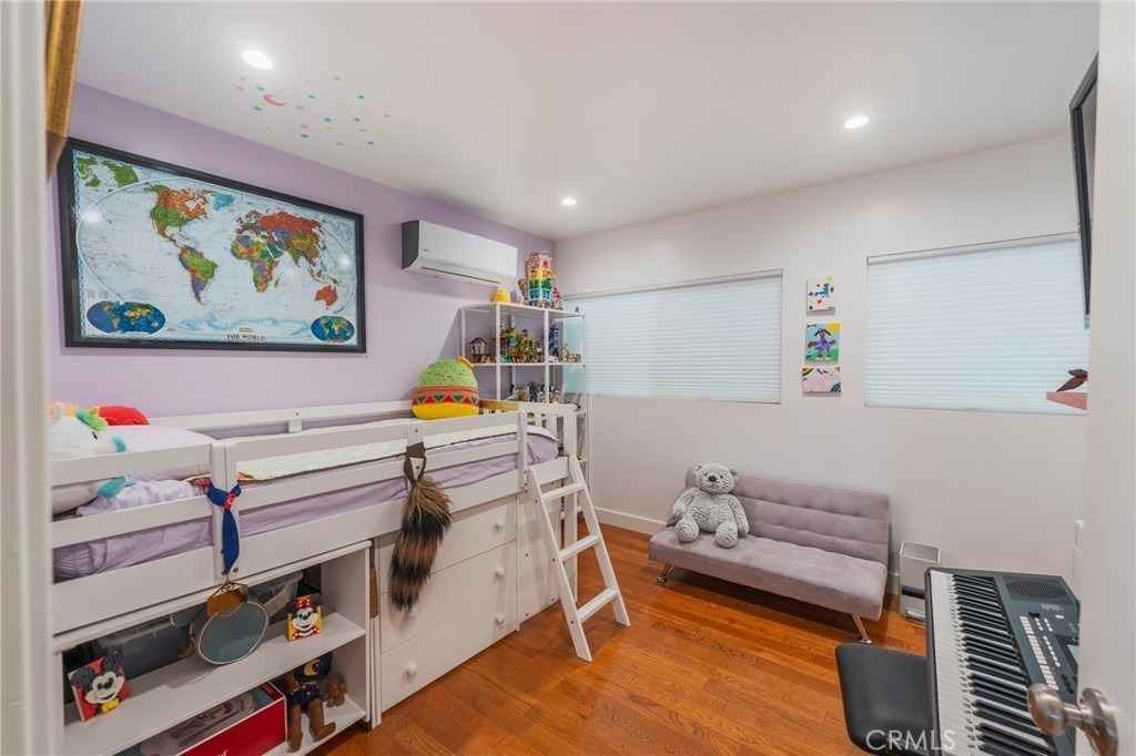 526 Crane - Photo 11