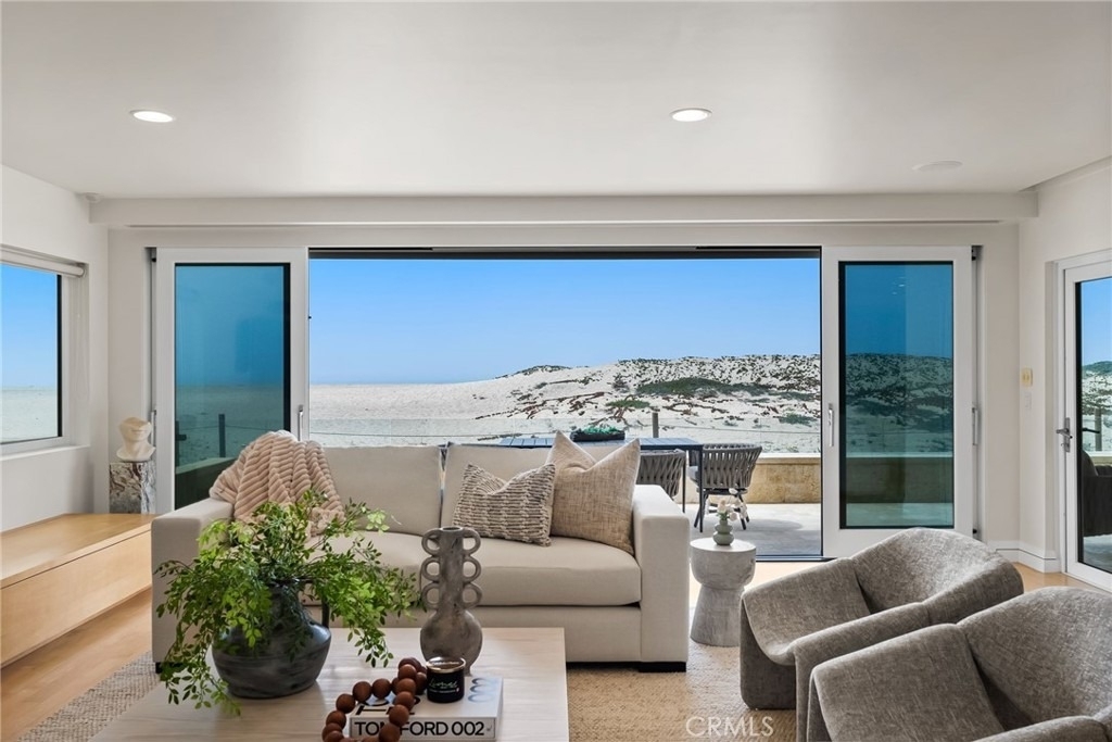 1554 E Oceanfront - Photo 18