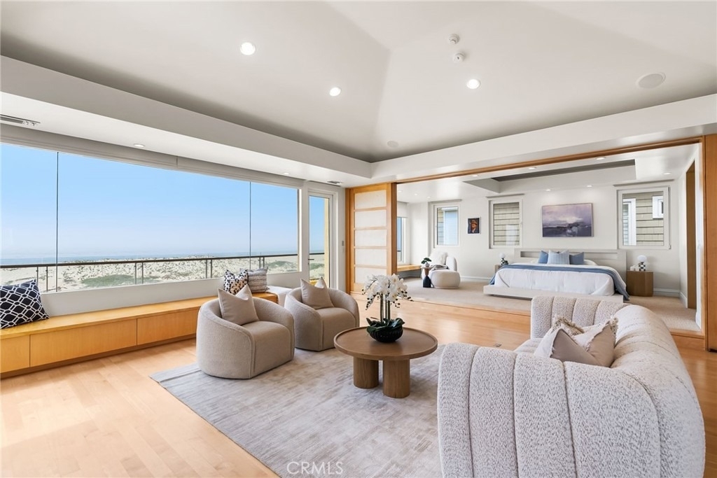 1554 E Oceanfront - Photo 5