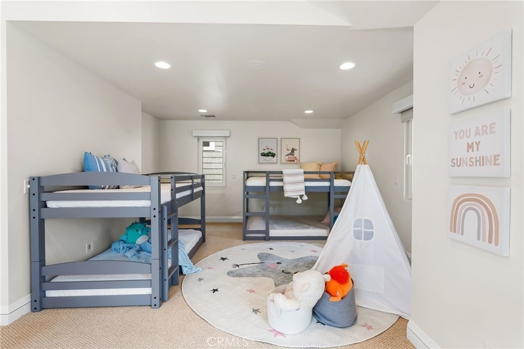 1554 E Oceanfront - Photo 29