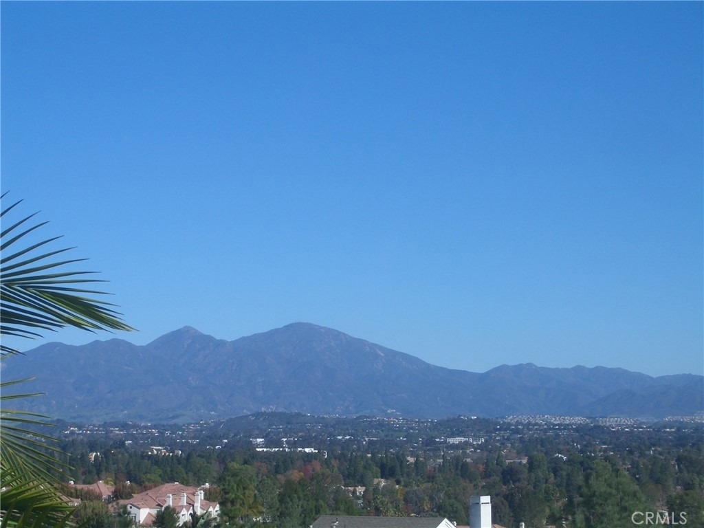 10 Briarglenn - Photo 1