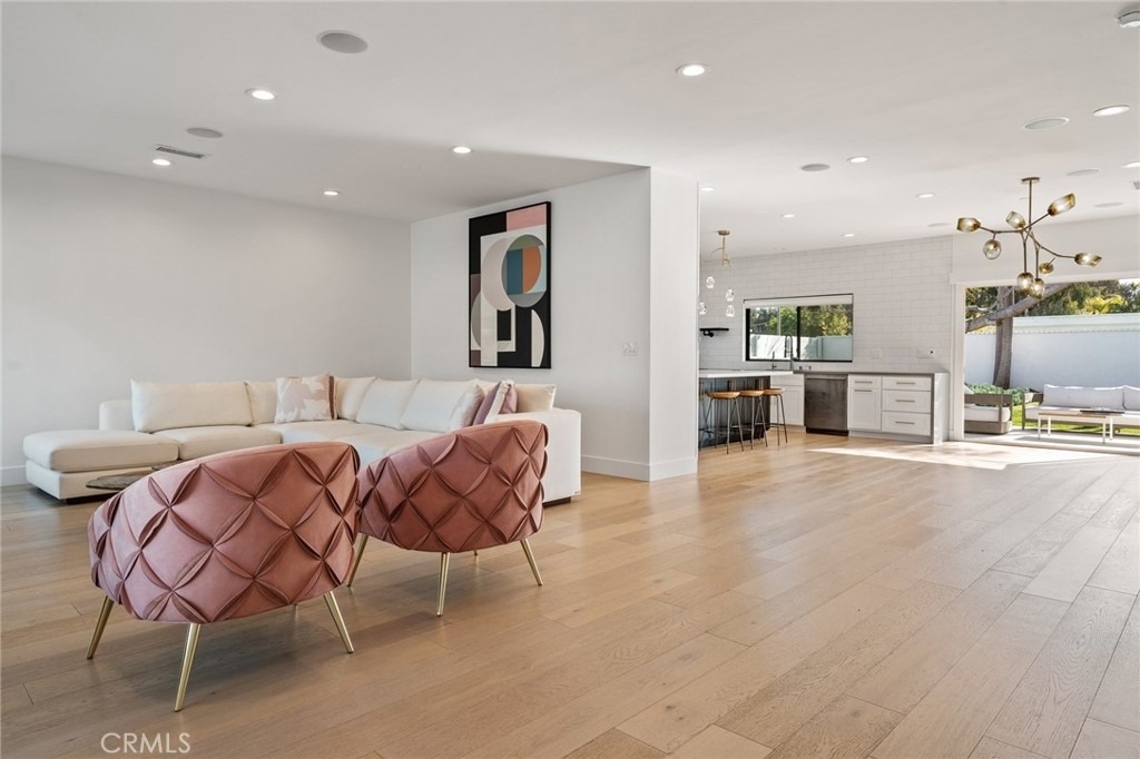 2402 Orchid Hill Place - Photo 4