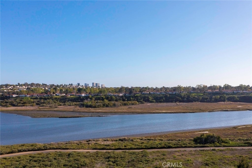 2402 Orchid Hill Place - Photo 33