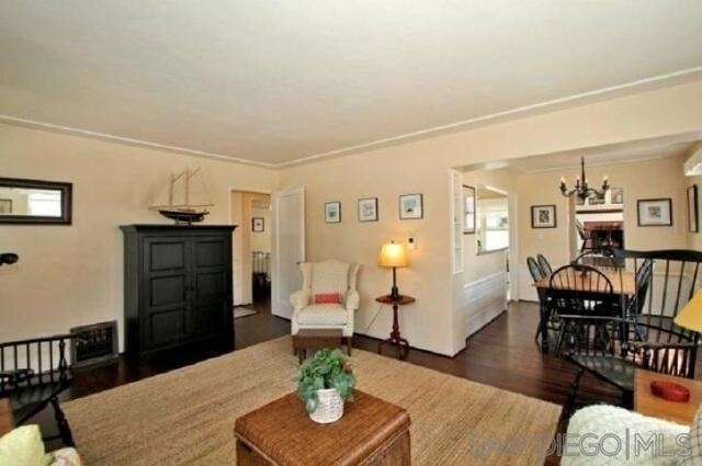 307 Rosemont - Photo 4