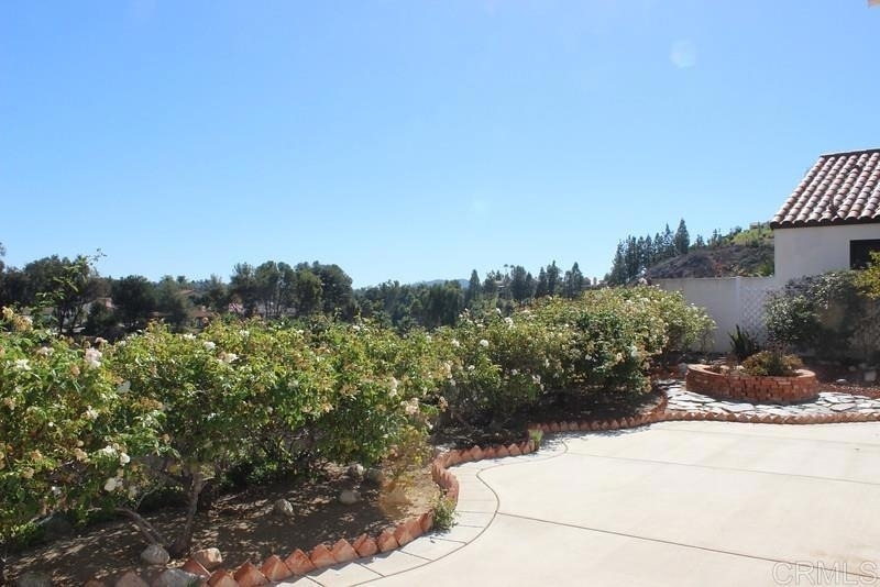 18159 Colonnades Place - Photo 17