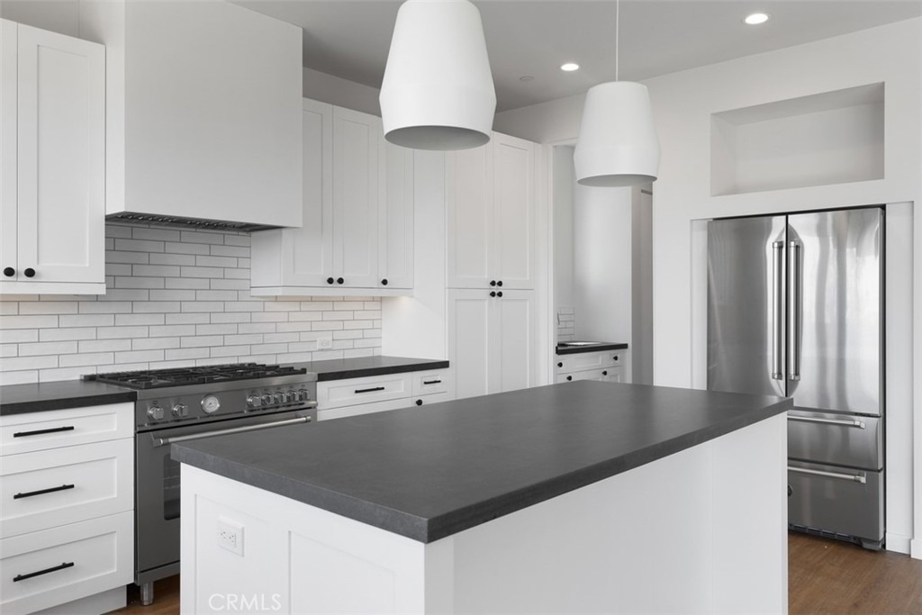 21552 Treetop Lane - Photo 10